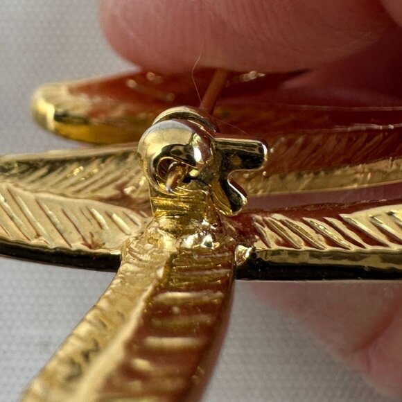 Vintage Gold Tone Ribbon Christmas Tree Pin With Rhinestone Accents - Picture 4 of 7